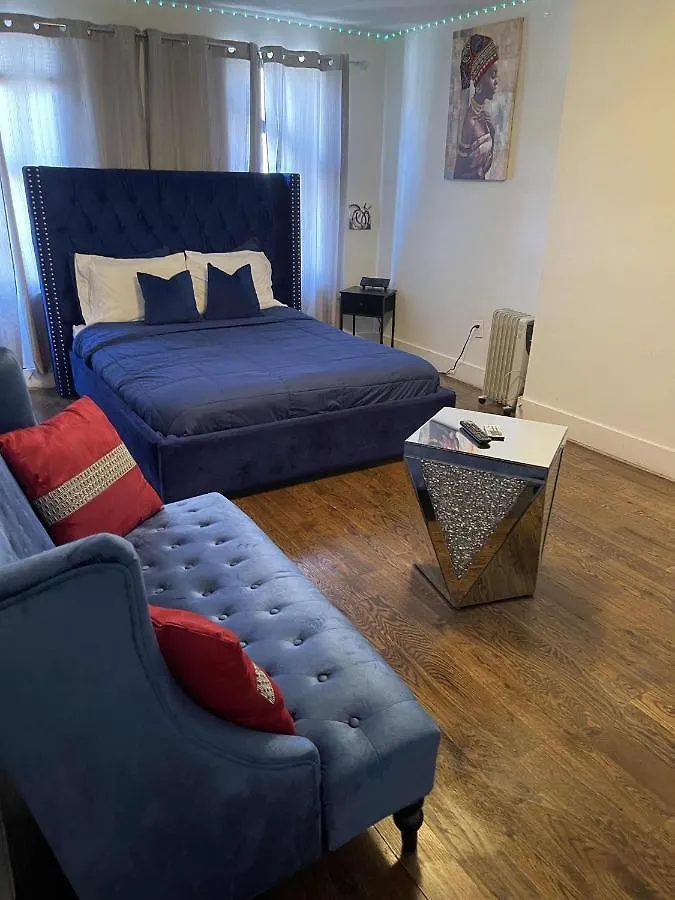 Central Harlem Oasis- Led House Apartment New York United States